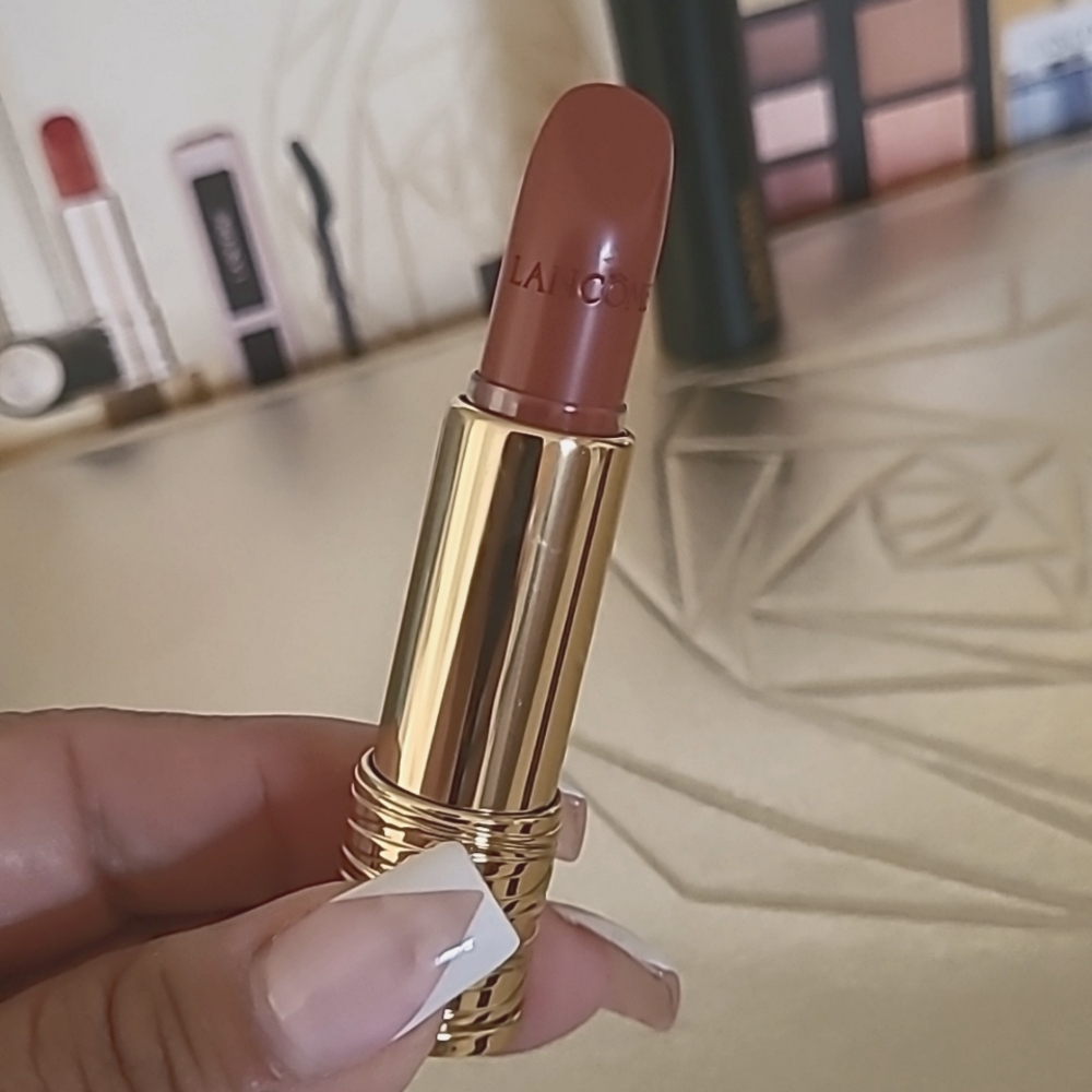 LancômeL'Absolu Rouge Cream Lipstick-274 French Tea